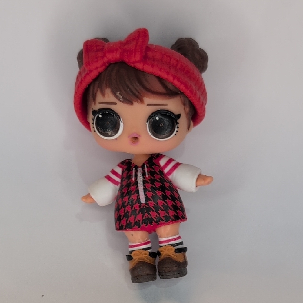 LOL Surprise Doll Babe in the Woods Underwraps Eye Spy Series *missing bottle